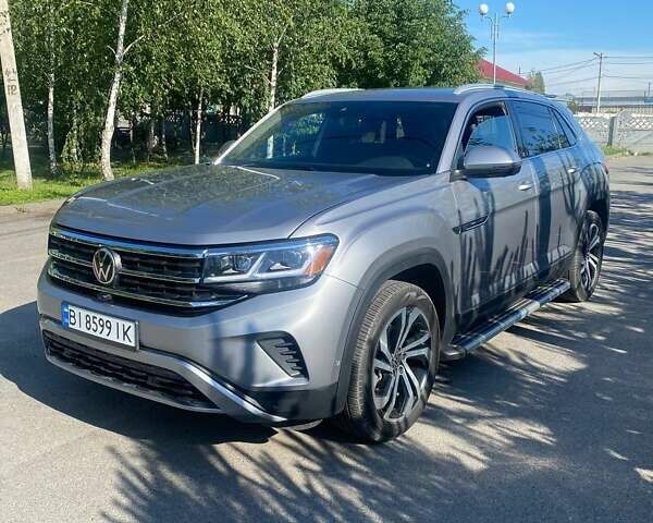 Серый Фольксваген Atlas Cross Sport, объемом двигателя 3.6 л и пробегом 96 тыс. км за 31500 $, фото 5 на Automoto.ua