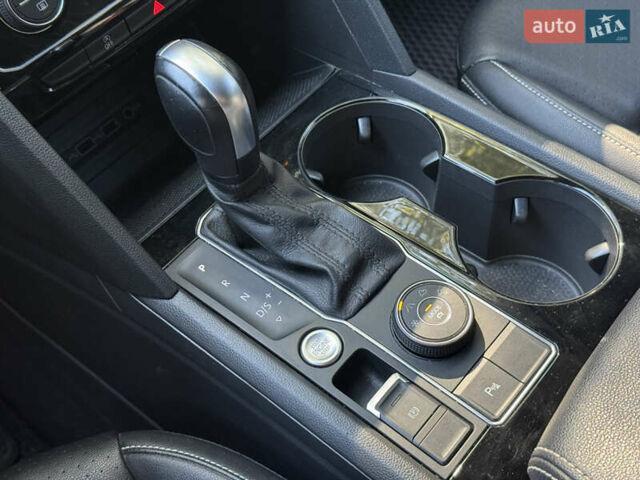 Серый Фольксваген Atlas Cross Sport, объемом двигателя 3.6 л и пробегом 52 тыс. км за 32499 $, фото 24 на Automoto.ua