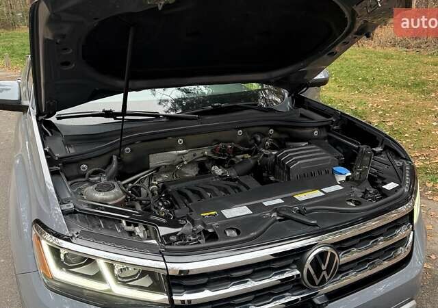 Сірий Фольксваген Atlas Cross Sport, об'ємом двигуна 3.6 л та пробігом 59 тис. км за 38500 $, фото 22 на Automoto.ua
