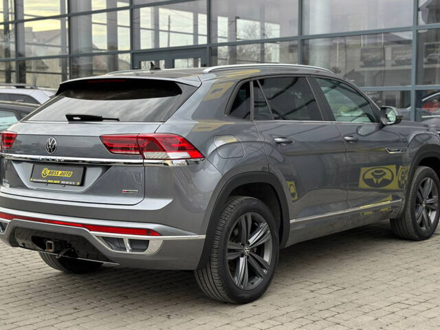 Серый Фольксваген Atlas Cross Sport, объемом двигателя 3.6 л и пробегом 84 тыс. км за 33900 $, фото 5 на Automoto.ua
