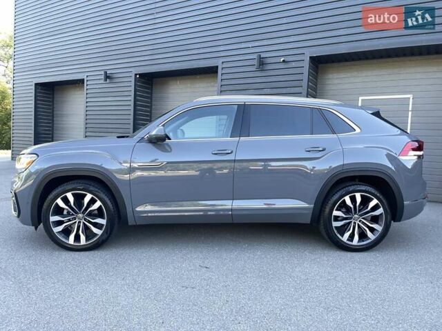 Серый Фольксваген Atlas Cross Sport, объемом двигателя 3.6 л и пробегом 22 тыс. км за 35000 $, фото 14 на Automoto.ua