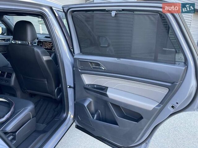 Сірий Фольксваген Atlas Cross Sport, об'ємом двигуна 3.6 л та пробігом 28 тис. км за 33500 $, фото 103 на Automoto.ua