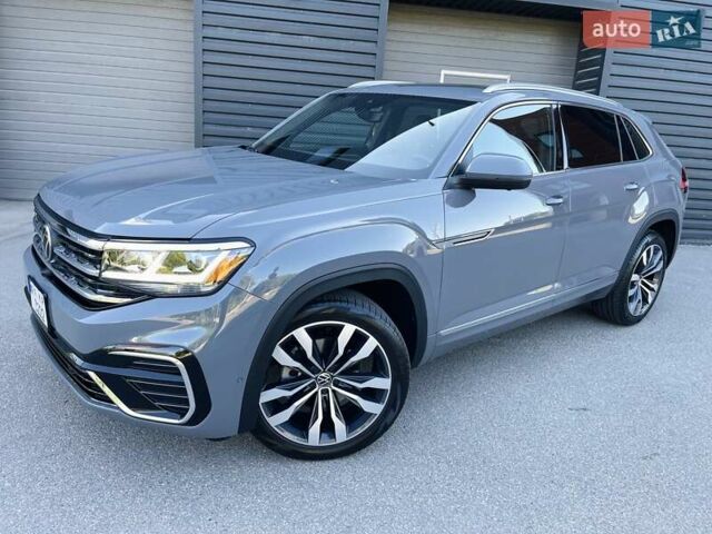Серый Фольксваген Atlas Cross Sport, объемом двигателя 3.6 л и пробегом 22 тыс. км за 35000 $, фото 28 на Automoto.ua