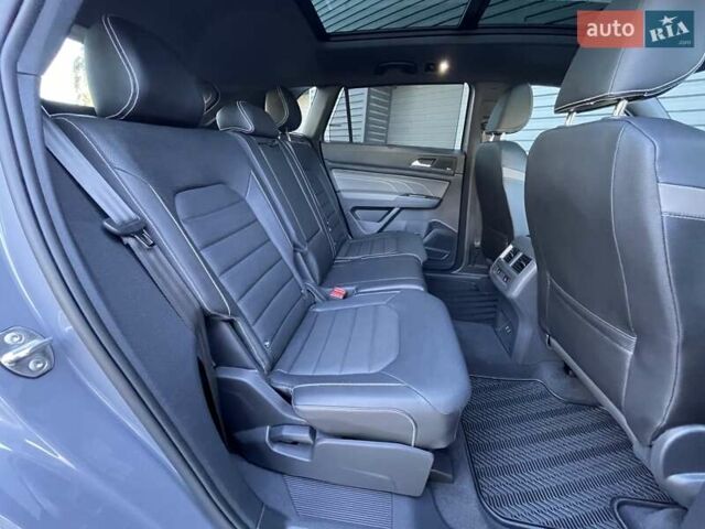 Сірий Фольксваген Atlas Cross Sport, об'ємом двигуна 3.6 л та пробігом 28 тис. км за 33500 $, фото 100 на Automoto.ua