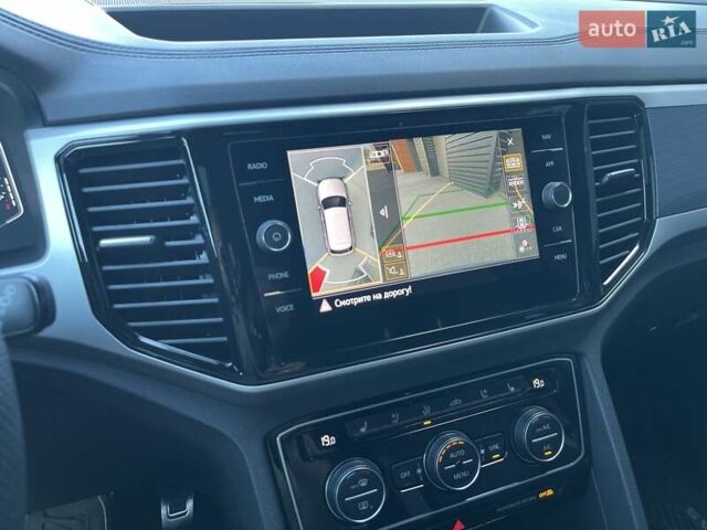 Сірий Фольксваген Atlas Cross Sport, об'ємом двигуна 3.6 л та пробігом 28 тис. км за 33500 $, фото 89 на Automoto.ua