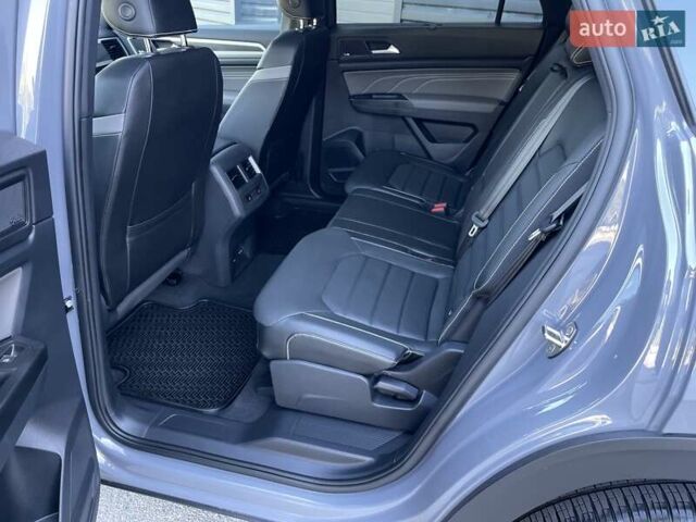 Сірий Фольксваген Atlas Cross Sport, об'ємом двигуна 3.6 л та пробігом 28 тис. км за 33500 $, фото 79 на Automoto.ua