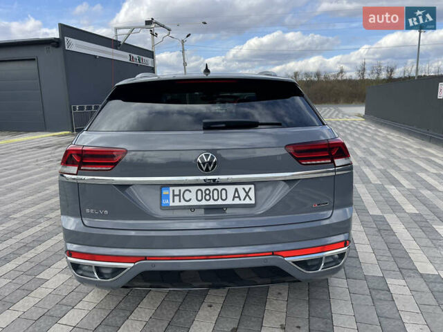 Серый Фольксваген Atlas Cross Sport, объемом двигателя 3.6 л и пробегом 95 тыс. км за 26000 $, фото 8 на Automoto.ua