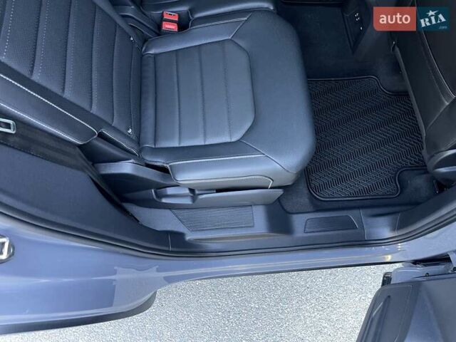 Серый Фольксваген Atlas Cross Sport, объемом двигателя 3.6 л и пробегом 22 тыс. км за 35000 $, фото 102 на Automoto.ua