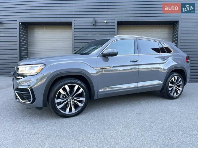 Серый Фольксваген Atlas Cross Sport, объемом двигателя 3.6 л и пробегом 22 тыс. км за 35000 $, фото 13 на Automoto.ua