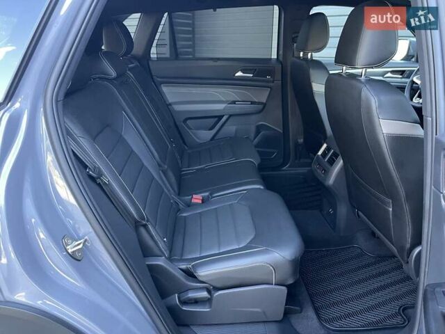 Серый Фольксваген Atlas Cross Sport, объемом двигателя 3.6 л и пробегом 22 тыс. км за 35000 $, фото 100 на Automoto.ua