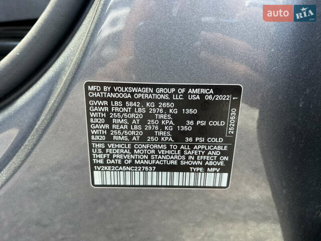 Сірий Фольксваген Atlas Cross Sport, об'ємом двигуна 3.6 л та пробігом 75 тис. км за 33500 $, фото 9 на Automoto.ua