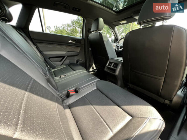 Сірий Фольксваген Atlas Cross Sport, об'ємом двигуна 3.6 л та пробігом 75 тис. км за 33500 $, фото 15 на Automoto.ua