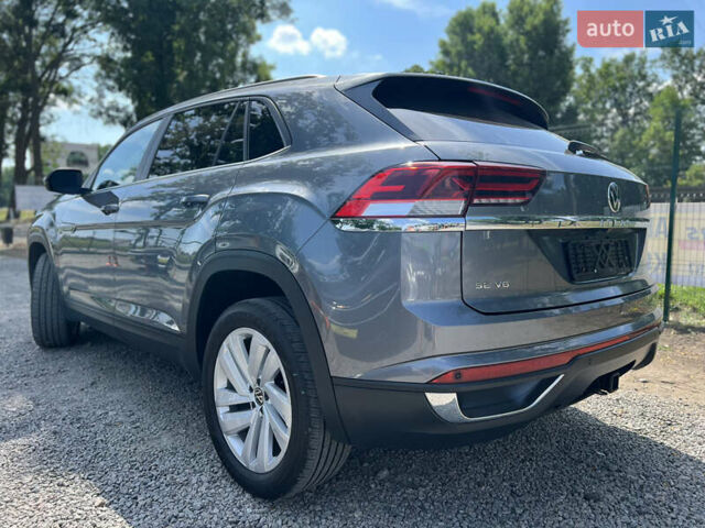 Сірий Фольксваген Atlas Cross Sport, об'ємом двигуна 3.6 л та пробігом 75 тис. км за 33500 $, фото 1 на Automoto.ua