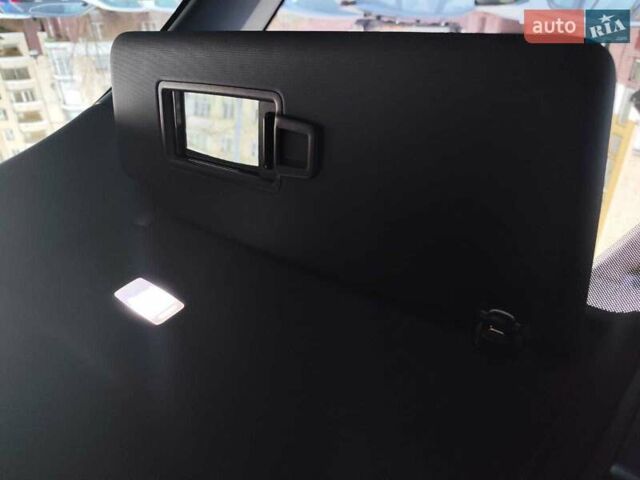 Серый Фольксваген Atlas Cross Sport, объемом двигателя 1.98 л и пробегом 46 тыс. км за 26790 $, фото 44 на Automoto.ua