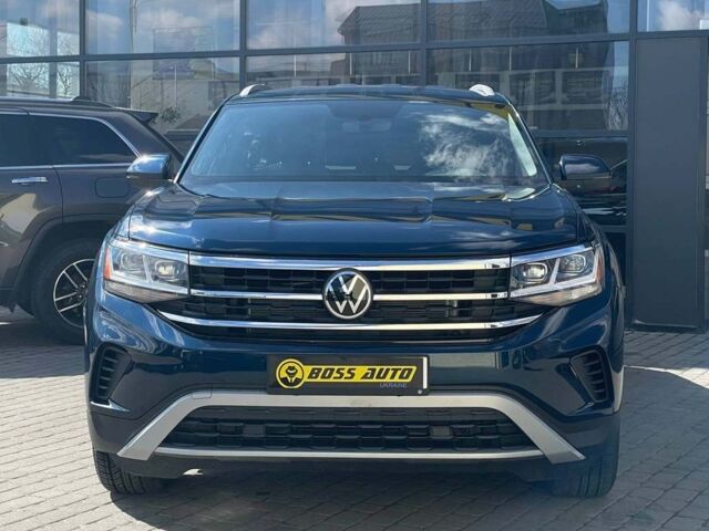 Синий Фольксваген Atlas Cross Sport, объемом двигателя 2 л и пробегом 53 тыс. км за 28400 $, фото 1 на Automoto.ua