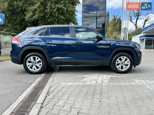 Синий Фольксваген Atlas Cross Sport, объемом двигателя 2 л и пробегом 86 тыс. км за 26400 $, фото 6 на Automoto.ua