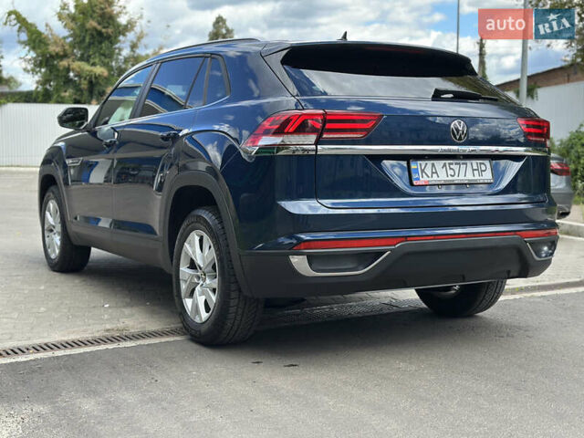 Синий Фольксваген Atlas Cross Sport, объемом двигателя 2 л и пробегом 86 тыс. км за 26400 $, фото 3 на Automoto.ua