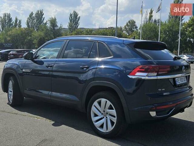 Синий Фольксваген Atlas Cross Sport, объемом двигателя 3.6 л и пробегом 106 тыс. км за 25000 $, фото 3 на Automoto.ua