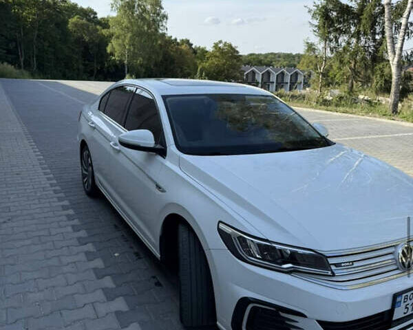 Білий Фольксваген e-Bora, об'ємом двигуна 0 л та пробігом 91 тис. км за 13000 $, фото 8 на Automoto.ua