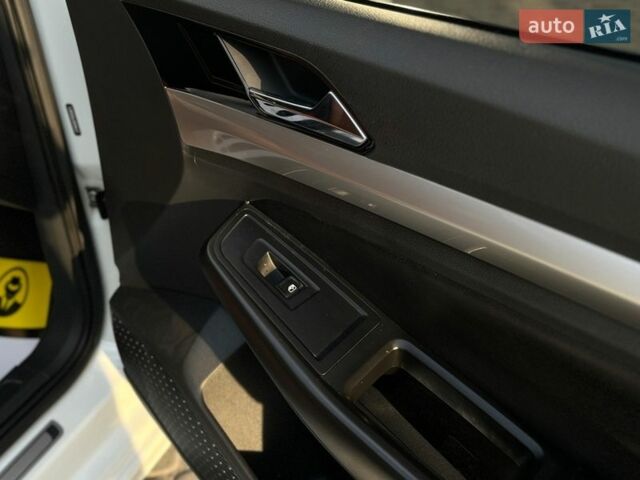 Білий Фольксваген e-Bora, об'ємом двигуна 0 л та пробігом 148 тис. км за 15999 $, фото 22 на Automoto.ua