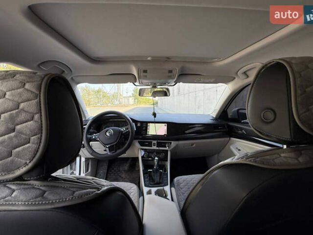 Білий Фольксваген e-Bora, об'ємом двигуна 0 л та пробігом 91 тис. км за 13000 $, фото 12 на Automoto.ua