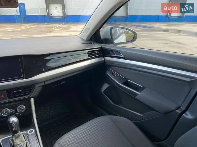 Белый Фольксваген e-Bora, объемом двигателя 0 л и пробегом 82 тыс. км за 13900 $, фото 12 на Automoto.ua