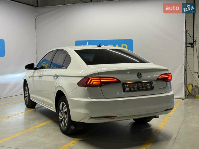 Белый Фольксваген e-Bora, объемом двигателя 0 л и пробегом 82 тыс. км за 12490 $, фото 6 на Automoto.ua