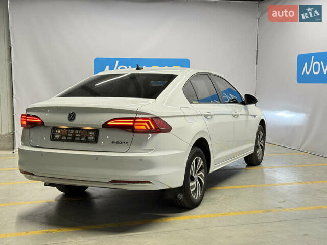 Белый Фольксваген e-Bora, объемом двигателя 0 л и пробегом 82 тыс. км за 12490 $, фото 4 на Automoto.ua