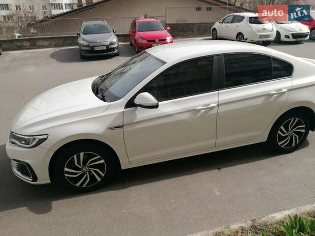 Білий Фольксваген e-Bora, об'ємом двигуна 0 л та пробігом 78 тис. км за 13800 $, фото 11 на Automoto.ua