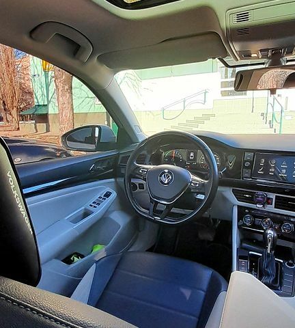 Білий Фольксваген e-Bora, об'ємом двигуна 0 л та пробігом 108 тис. км за 16000 $, фото 11 на Automoto.ua