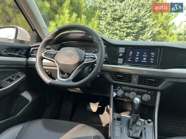 Білий Фольксваген e-Bora, об'ємом двигуна 0 л та пробігом 49 тис. км за 14500 $, фото 15 на Automoto.ua