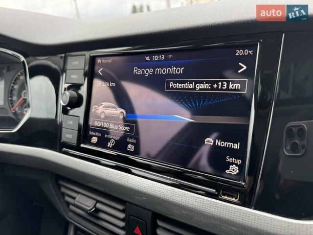 Белый Фольксваген e-Bora, объемом двигателя 0 л и пробегом 59 тыс. км за 14990 $, фото 23 на Automoto.ua