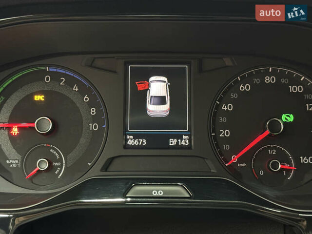 Белый Фольксваген e-Bora, объемом двигателя 0 л и пробегом 46 тыс. км за 17500 $, фото 14 на Automoto.ua