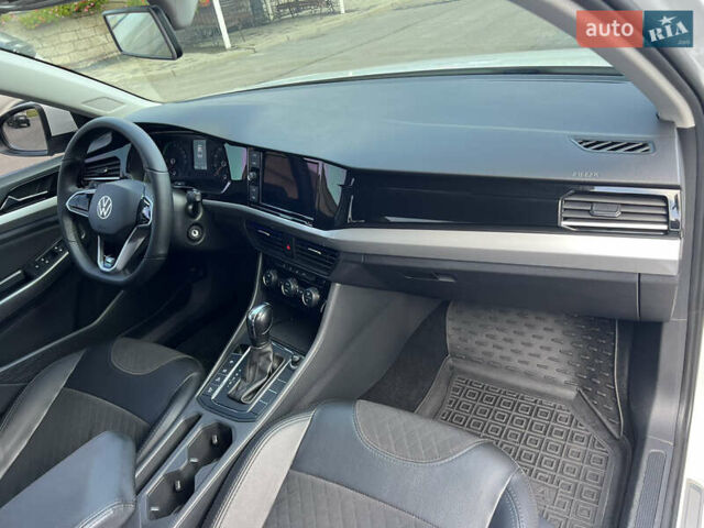 Білий Фольксваген e-Bora, об'ємом двигуна 0 л та пробігом 49 тис. км за 14500 $, фото 22 на Automoto.ua