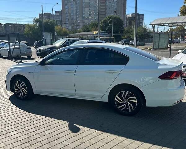Білий Фольксваген e-Bora, об'ємом двигуна 0 л та пробігом 76 тис. км за 12500 $, фото 3 на Automoto.ua