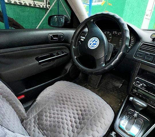 Серый Фольксваген e-Bora, объемом двигателя 1.6 л и пробегом 290 тыс. км за 3100 $, фото 6 на Automoto.ua