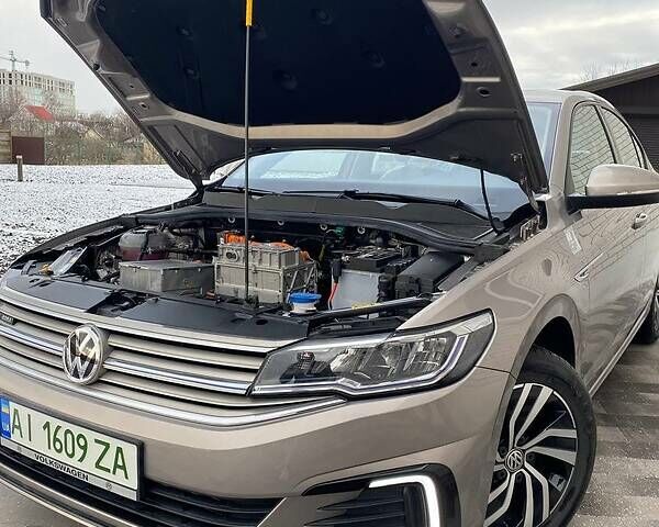 Сірий Фольксваген e-Bora, об'ємом двигуна 0 л та пробігом 50 тис. км за 16999 $, фото 41 на Automoto.ua