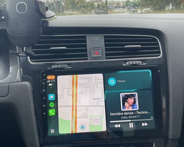 Белый Фольксваген e-Golf, объемом двигателя 0 л и пробегом 205 тыс. км за 8700 $, фото 11 на Automoto.ua