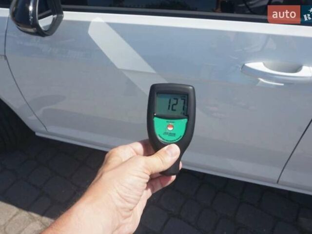 Білий Фольксваген e-Golf, об'ємом двигуна 0 л та пробігом 142 тис. км за 7900 $, фото 28 на Automoto.ua