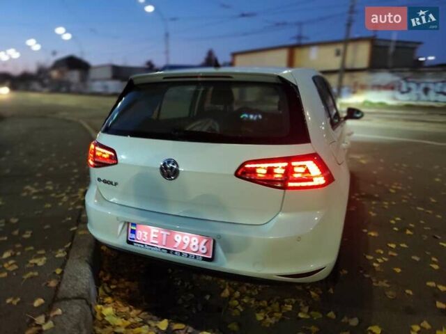 Білий Фольксваген e-Golf, об'ємом двигуна 0 л та пробігом 69 тис. км за 9111 $, фото 10 на Automoto.ua