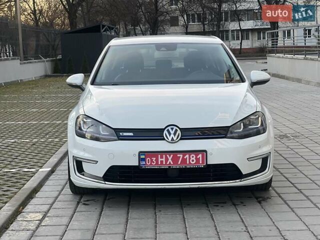 Белый Фольксваген e-Golf, объемом двигателя 0 л и пробегом 127 тыс. км за 8350 $, фото 1 на Automoto.ua