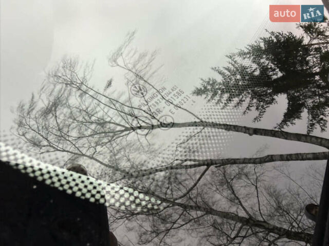 Белый Фольксваген e-Golf, объемом двигателя 0 л и пробегом 99 тыс. км за 8450 $, фото 8 на Automoto.ua