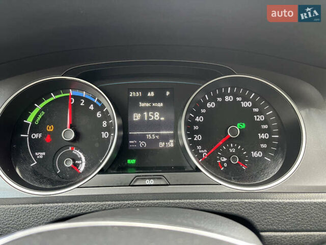 Білий Фольксваген e-Golf, об'ємом двигуна 0 л та пробігом 130 тис. км за 8450 $, фото 11 на Automoto.ua