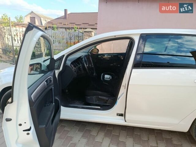 Білий Фольксваген e-Golf, об'ємом двигуна 0 л та пробігом 231 тис. км за 8500 $, фото 2 на Automoto.ua