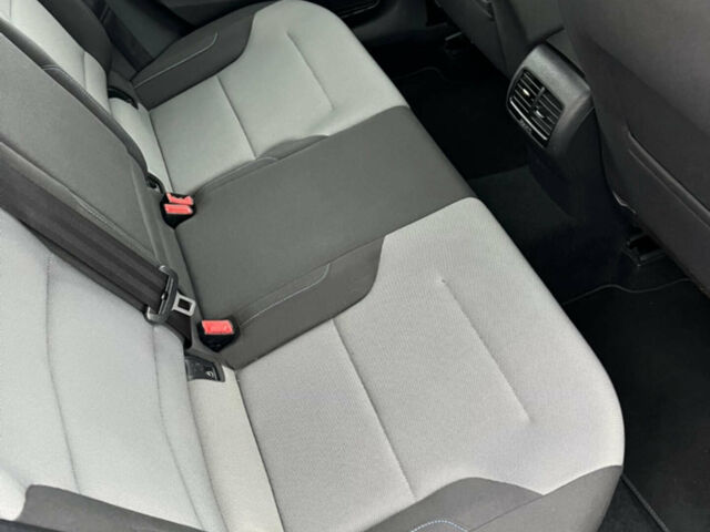 Білий Фольксваген e-Golf, об'ємом двигуна 0 л та пробігом 126 тис. км за 8550 $, фото 24 на Automoto.ua