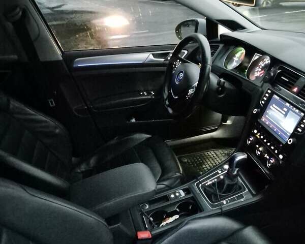 Белый Фольксваген e-Golf, объемом двигателя 0 л и пробегом 186 тыс. км за 8700 $, фото 7 на Automoto.ua