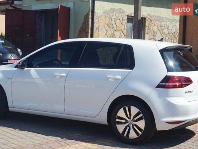 Білий Фольксваген e-Golf, об'ємом двигуна 0 л та пробігом 142 тис. км за 7900 $, фото 5 на Automoto.ua