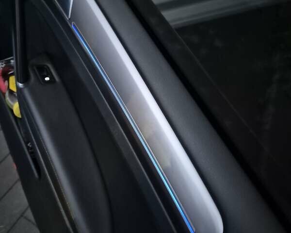 Білий Фольксваген e-Golf, об'ємом двигуна 0 л та пробігом 189 тис. км за 9200 $, фото 6 на Automoto.ua