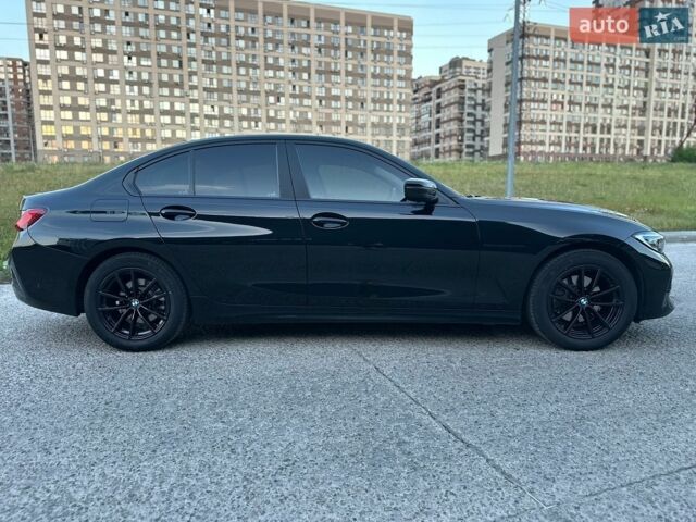 Белый Фольксваген e-Golf, объемом двигателя 0 л и пробегом 98 тыс. км за 8600 $, фото 2 на Automoto.ua
