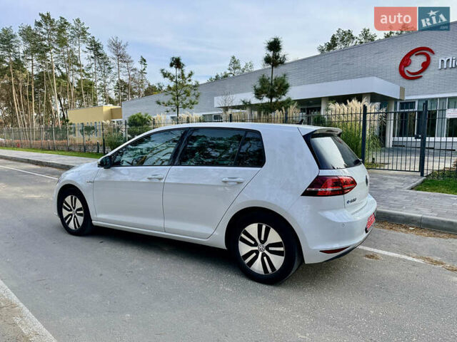 Білий Фольксваген e-Golf, об'ємом двигуна 0 л та пробігом 149 тис. км за 8200 $, фото 9 на Automoto.ua